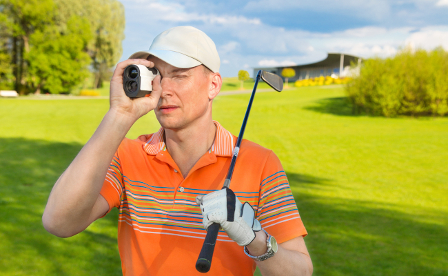 Improve Your Golf Game with a Rangefinder