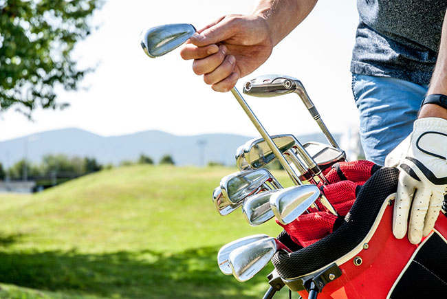 Expert Tips on Selecting Golf Bags